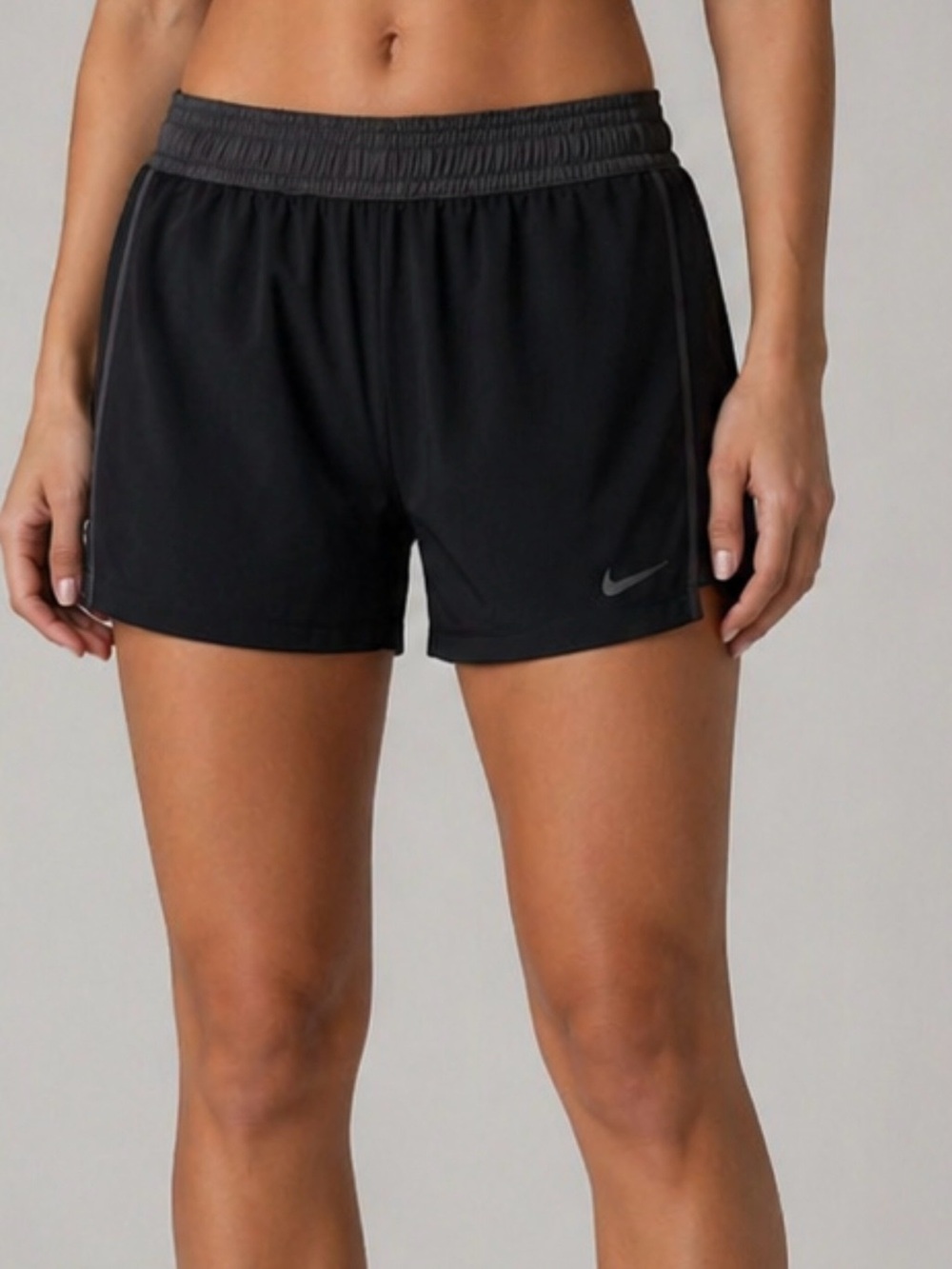 Nike Women’s Black Athletic Dri-Fit Shorts Size Small